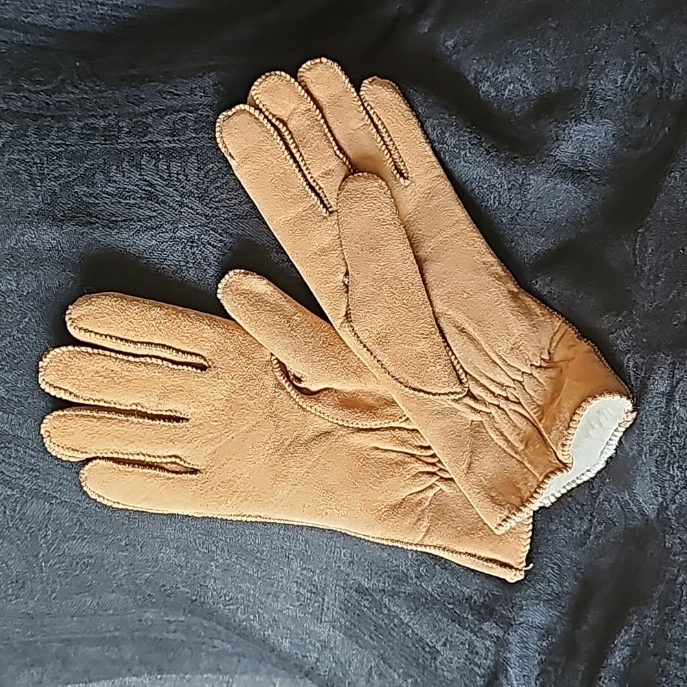 Ladies Suede Gloves